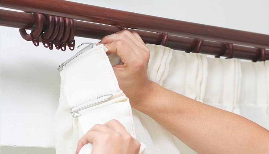 Removing curtains for cleaning β Curtain Drapery Cleaning Services